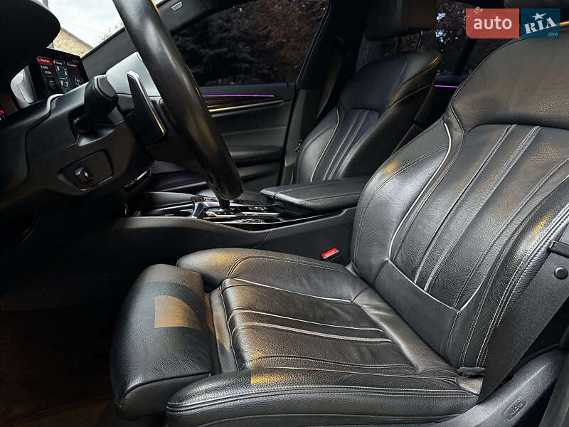 Седан BMW 5 Series 2019 в Киеве фото 34 Седан BMW 5 Series 2019 в Киеве