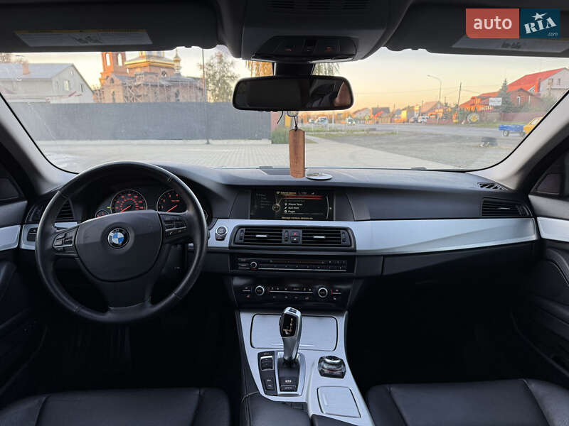 Седан BMW 5 Series 2013 в Луцьку