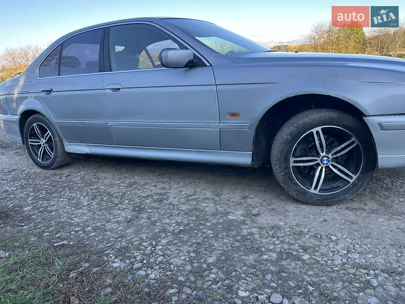 Седан BMW 5 Series 1997 в Сокирянах
