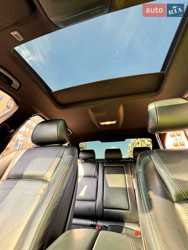 Седан BMW 5 Series 2015 в Києві фото 16 Седан BMW 5 Series 2015 в Києві