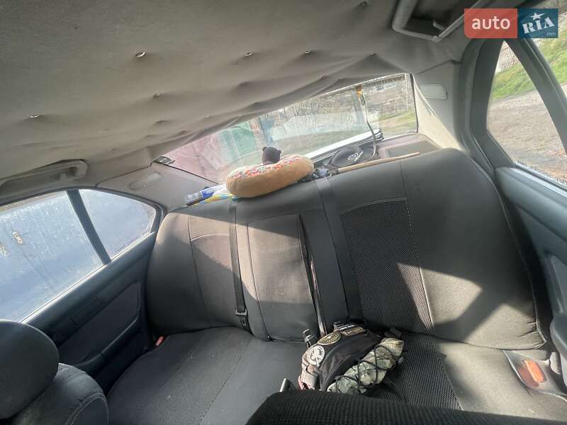 Седан BMW 5 Series 1989 в Днепре