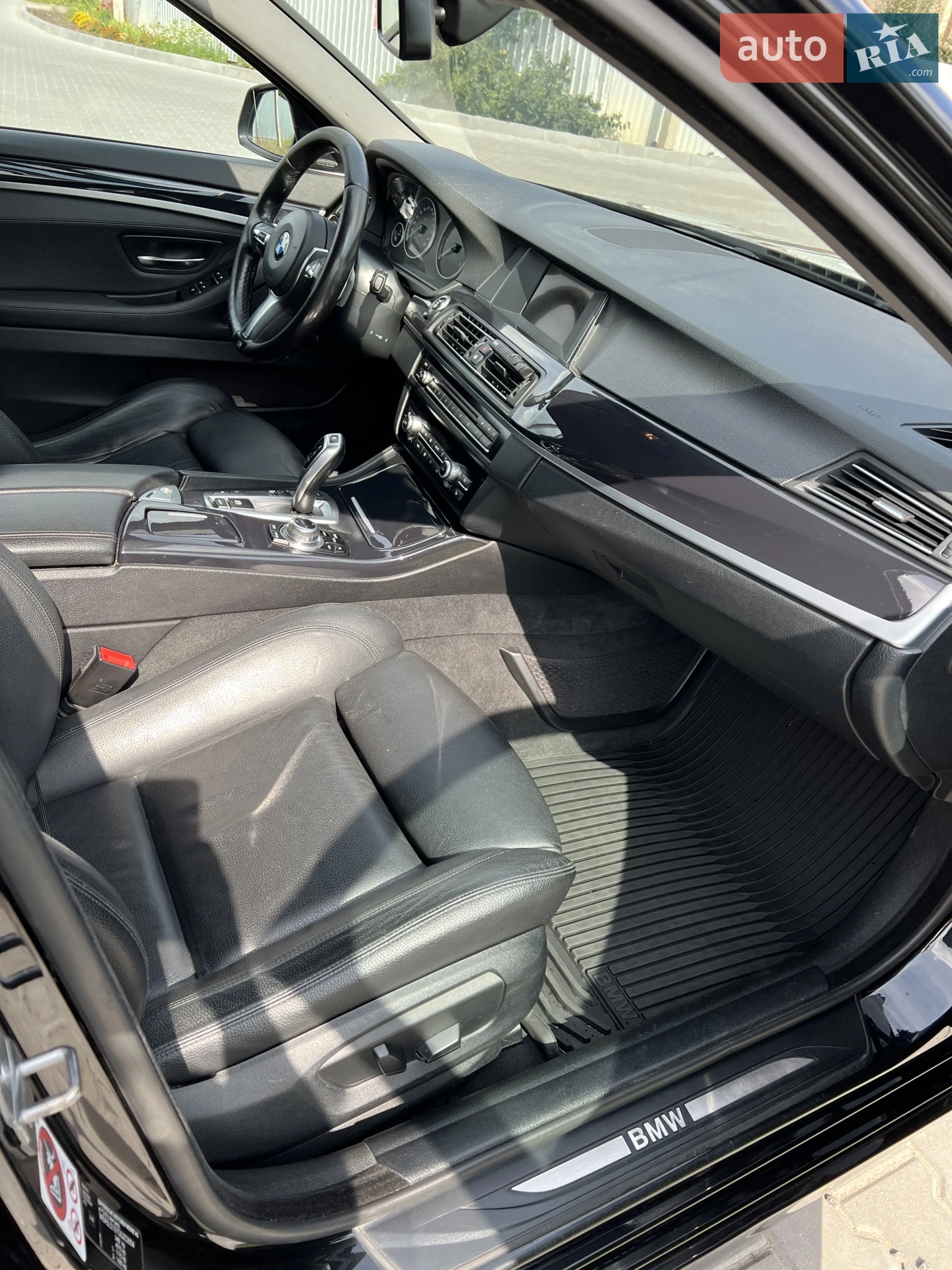 2016 BMW 5er - мініатюра 22