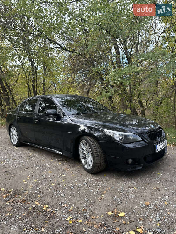 Седан BMW 5 Series 2006 в Запоріжжі