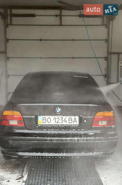 Седан BMW 5 Series 1999 в  фото 17 Седан BMW 5 Series 1999 в