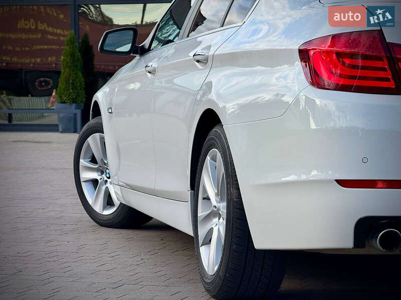 Седан BMW 5 Series 2013 в Києві фото 10 Седан BMW 5 Series 2013 в Києві