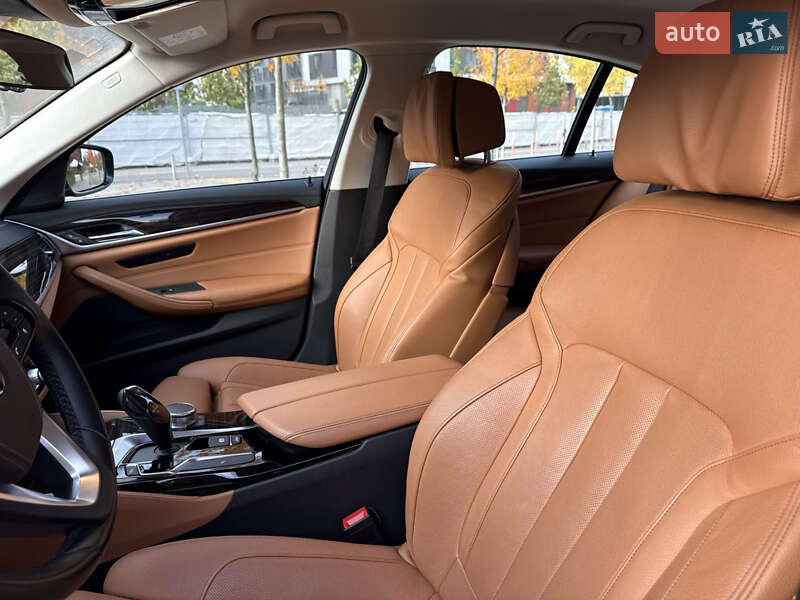 Седан BMW 5 Series 2016 в Киеве фото 30 Седан BMW 5 Series 2016 в Киеве