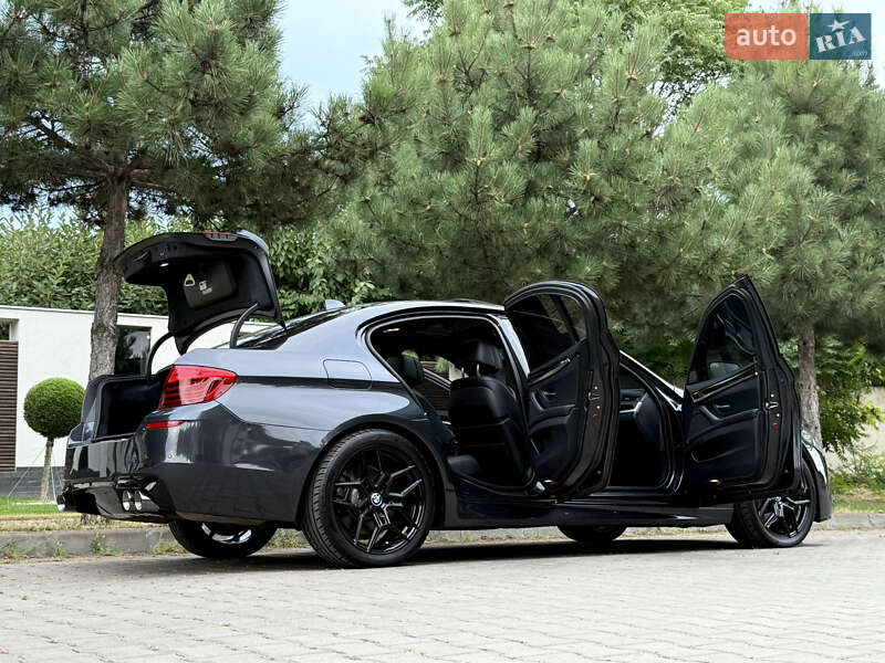 Седан BMW 5 Series 2013 в Одессе