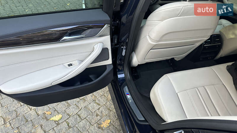 Седан BMW 5 Series 2019 в Черновцах фото 15 Седан BMW 5 Series 2019 в Черновцах
