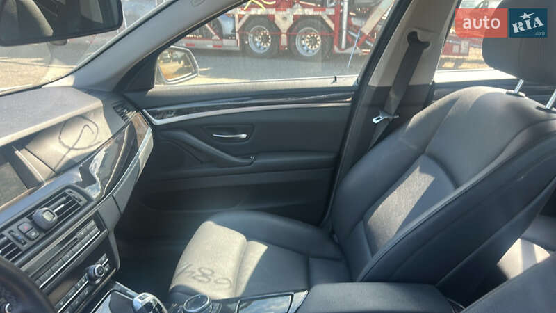 Седан BMW 5 Series 2014 в Киеве