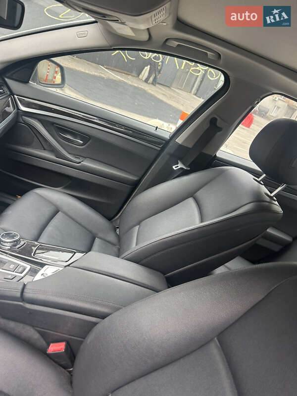 Седан BMW 5 Series 2014 в Киеве