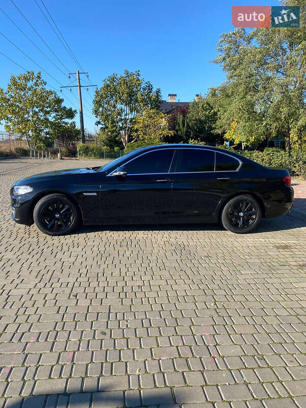 Седан BMW 5 Series 2016 в Одессе