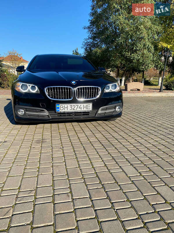 Седан BMW 5 Series 2016 в Одессе