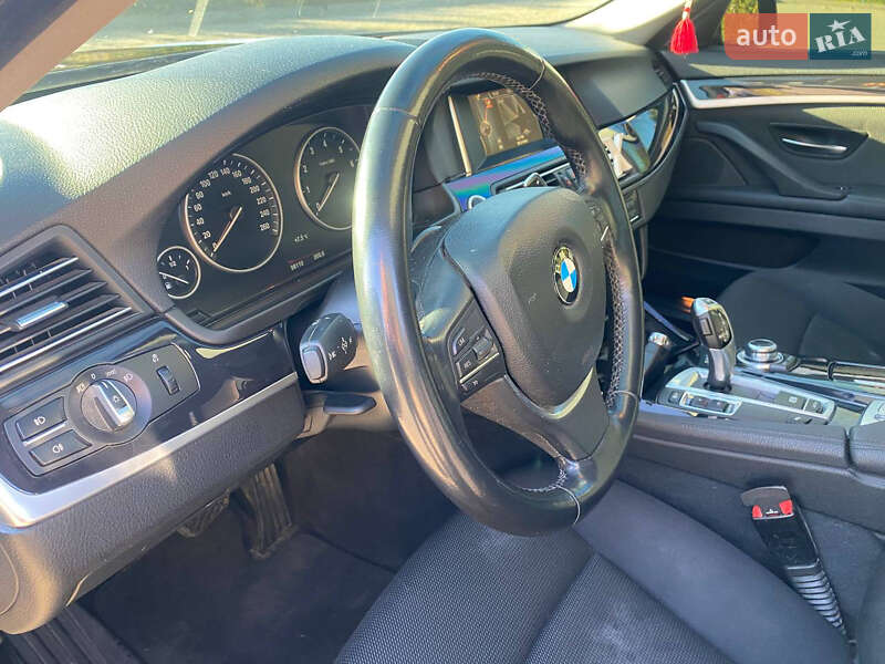 Седан BMW 5 Series 2016 в Одессе