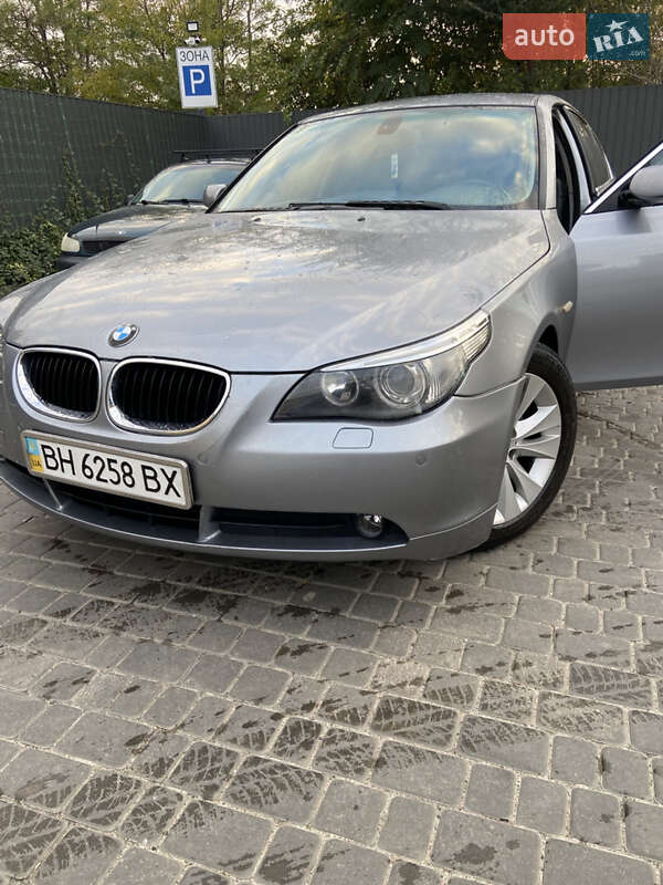 BMW 5 Series 2004