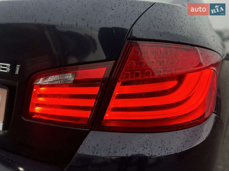 Седан BMW 5 Series 2011 в Полтаве