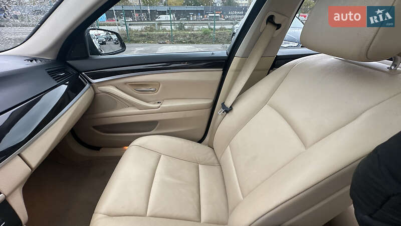 Седан BMW 5 Series 2011 в Полтаве