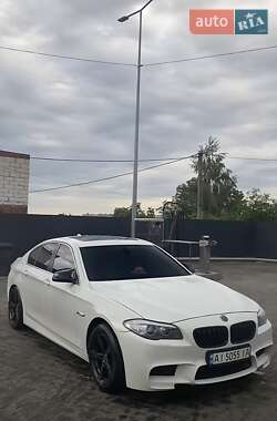 Седан BMW 5 Series 2011 в 