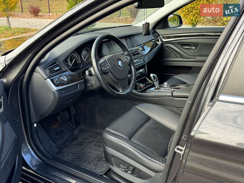 Седан BMW 5 Series 2011 в Киеве