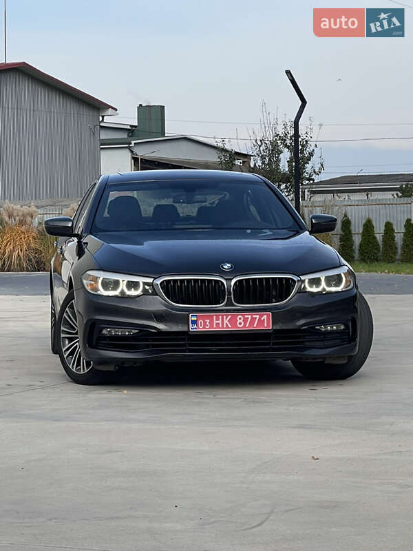 Седан BMW 5 Series 2017 в Луцке фото 5 Седан BMW 5 Series 2017 в Луцке