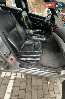 Седан BMW 5 Series 1996 в  фото 8 Седан BMW 5 Series 1996 в
