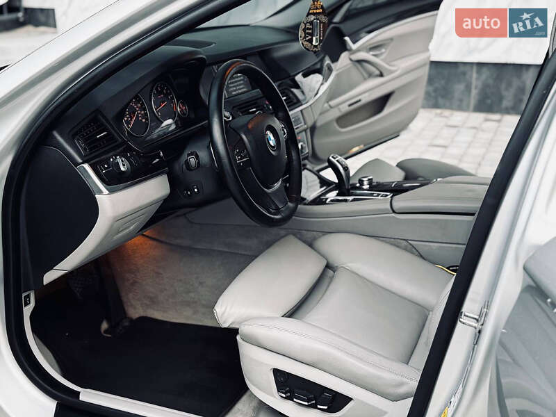 Седан BMW 5 Series 2011 в Полтаве фото 17 Седан BMW 5 Series 2011 в Полтаве