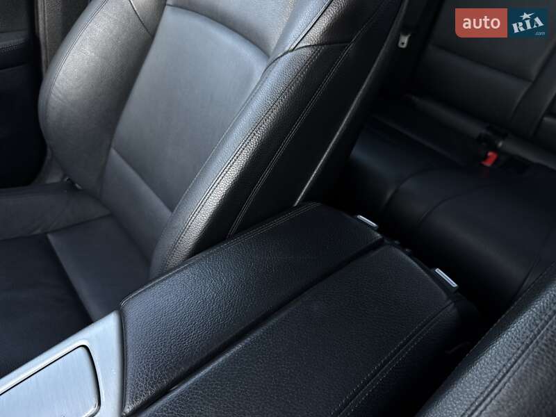 Седан BMW 5 Series 2015 в Ковеле