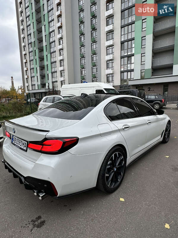 Седан BMW 5 Series 2017 в Киеве