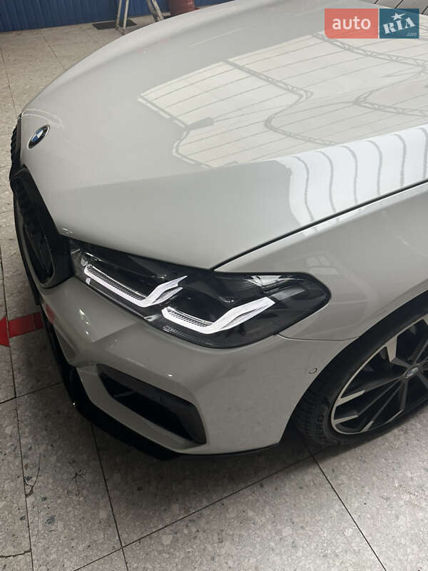 Седан BMW 5 Series 2017 в Киеве
