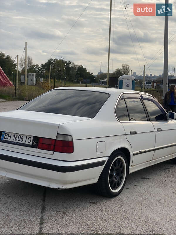 Седан BMW 5 Series 1992 в Києві фото 4 Седан BMW 5 Series 1992 в Києві