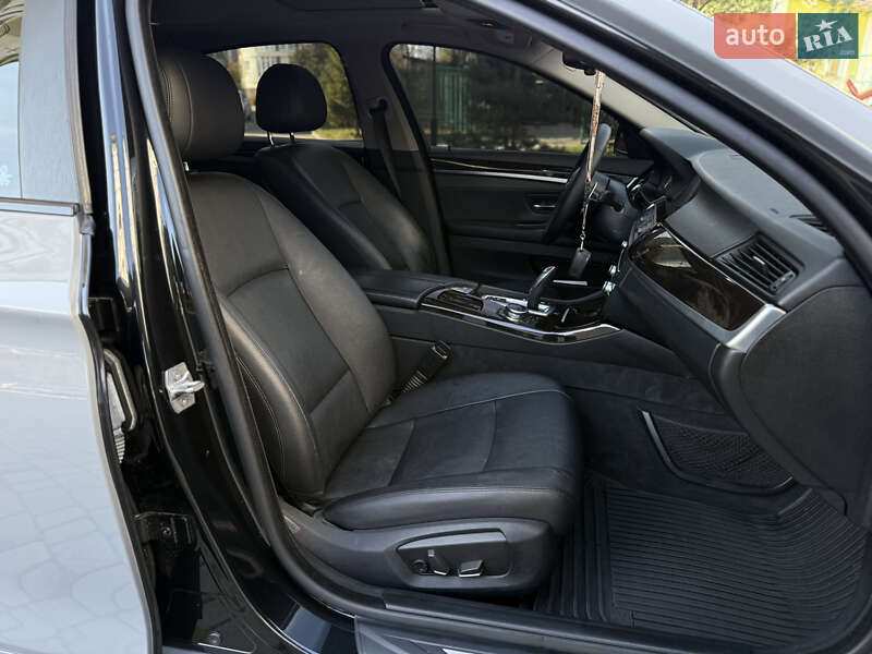 Седан BMW 5 Series 2014 в Івано-Франківську