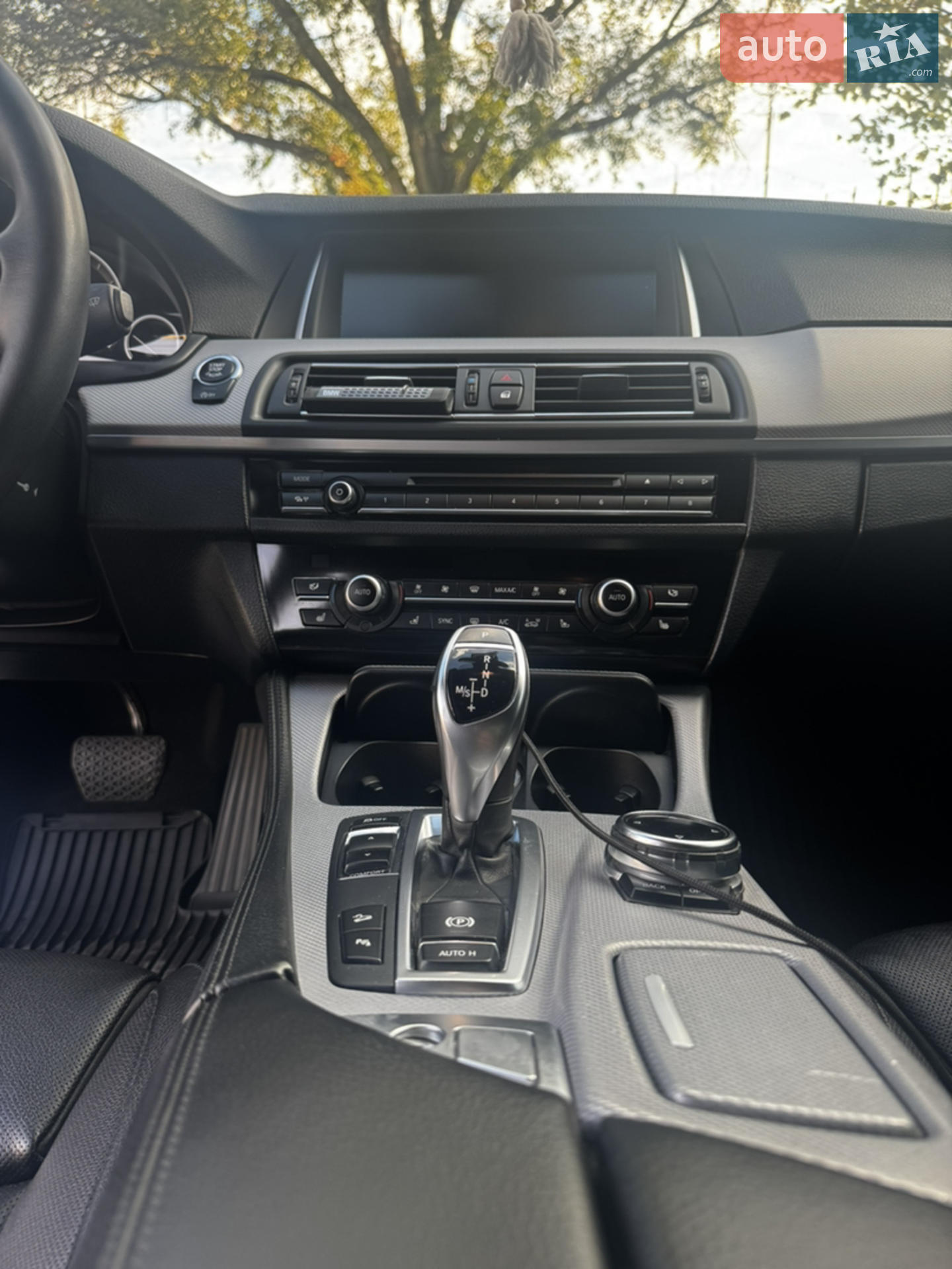 2013 BMW 5er - мініатюра 20