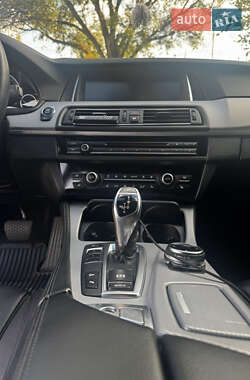 Седан BMW 5 Series 2013 в 