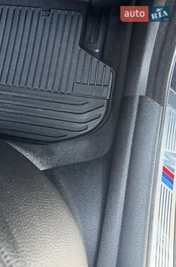Седан BMW 5 Series 2013 в 