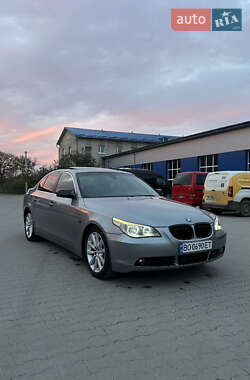 Седан BMW 5 Series 2004 в Бучачі