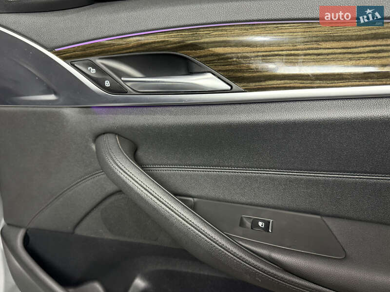 Седан BMW 5 Series 2019 в Одесі фото 34 Седан BMW 5 Series 2019 в Одесі