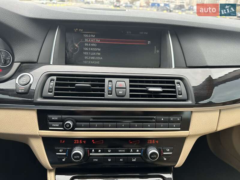 Седан BMW 5 Series 2014 в Киеве