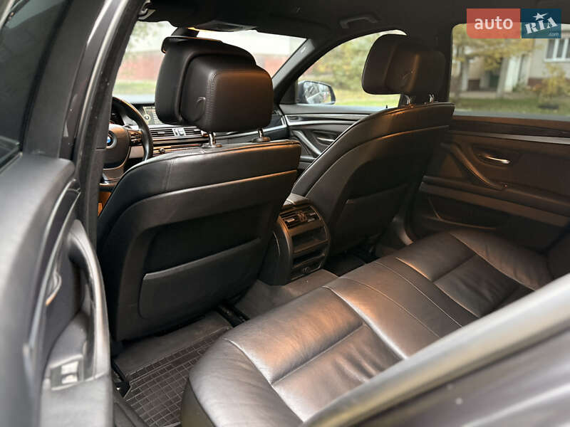 Седан BMW 5 Series 2012 в Чернігові