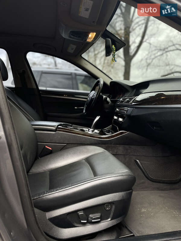 Седан BMW 5 Series 2012 в Житомире фото 27 Седан BMW 5 Series 2012 в Житомире