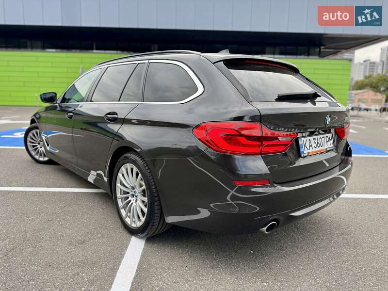 Універсал BMW 5 Series 2017 в Києві фото 23 Універсал BMW 5 Series 2017 в Києві