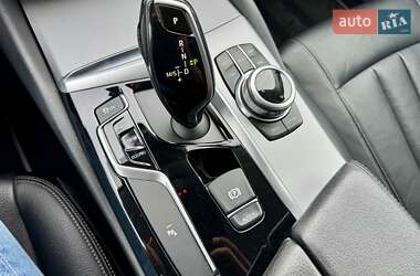 Универсал BMW 5 Series 2017 в 