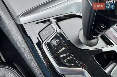 Универсал BMW 5 Series 2017 в 