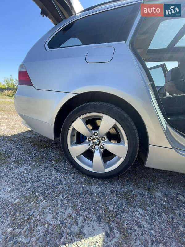 Універсал BMW 5 Series 2005 в Рокитному