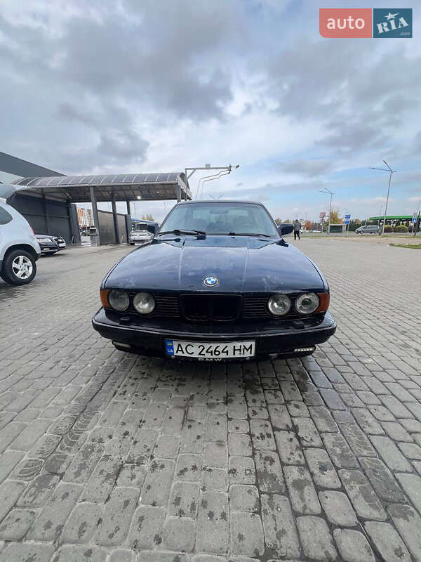 BMW 5 Series 1988 BMW 5 Series 1988