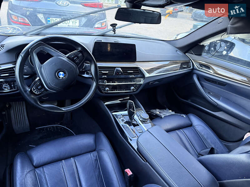 Седан BMW 5 Series 2017 в Львове
