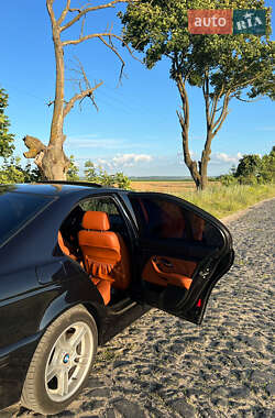 Седан BMW 5 Series 2003 в Львове