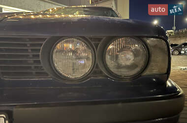 Седан BMW 5 Series 1989 в Хмельницькому