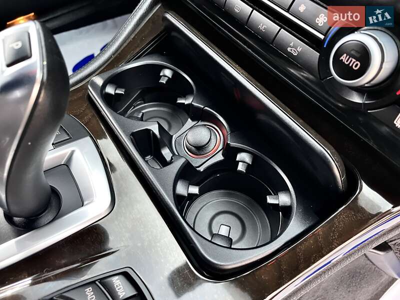 Седан BMW 5 Series 2013 в Ковеле фото 123 Седан BMW 5 Series 2013 в Ковеле