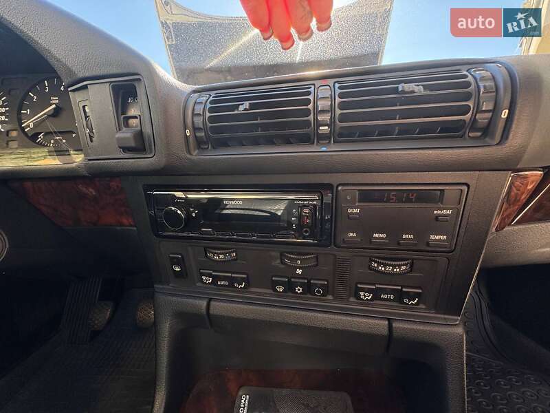 Седан BMW 5 Series 1995 в Киеве фото 24 Седан BMW 5 Series 1995 в Киеве