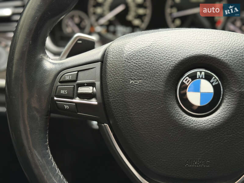 Седан BMW 5 Series 2015 в Києві фото 15 Седан BMW 5 Series 2015 в Києві