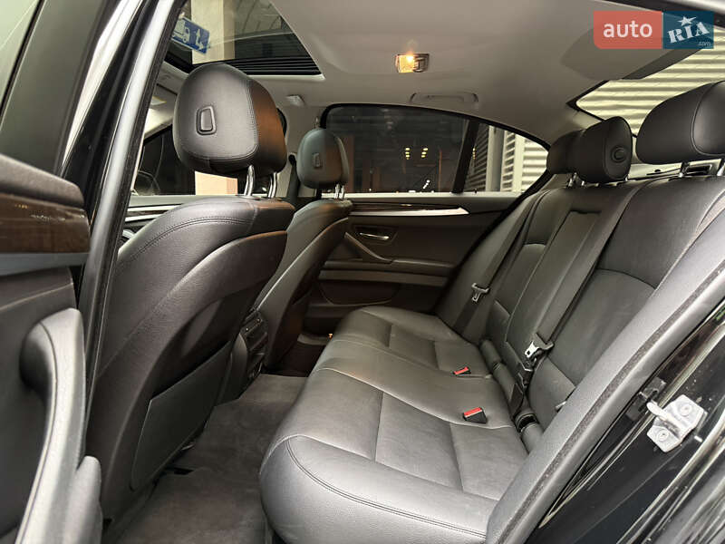 Седан BMW 5 Series 2015 в Києві фото 23 Седан BMW 5 Series 2015 в Києві